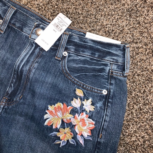 AE Jean mom shorts -high rise (women’s) - Picture 2 of 4